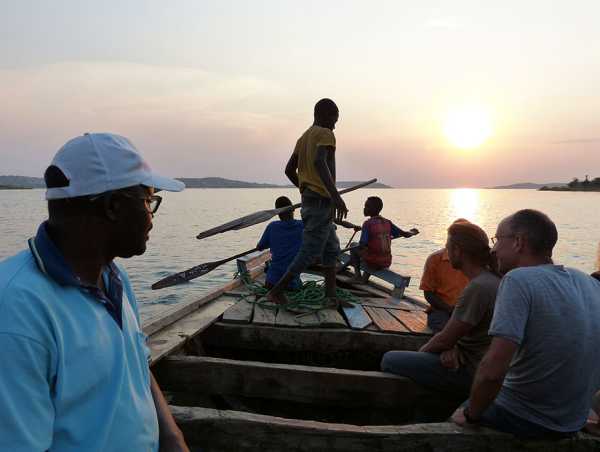 Landing with a small canoe